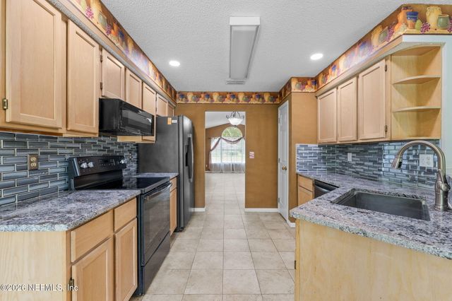9055 BRIDGECREEK Drive, Jacksonville, FL 32244
