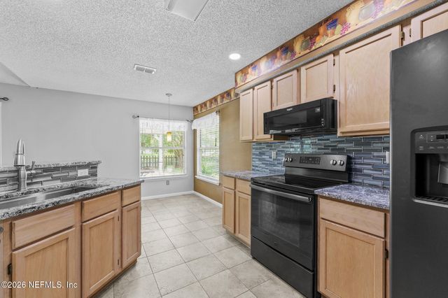 9055 BRIDGECREEK Drive, Jacksonville, FL 32244