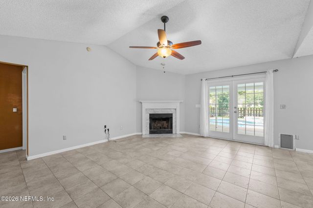 9055 BRIDGECREEK Drive, Jacksonville, FL 32244