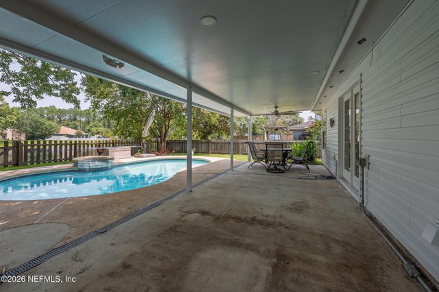 9055 BRIDGECREEK Drive, Jacksonville, FL 32244