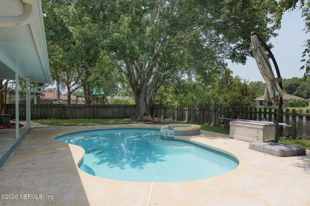9055 BRIDGECREEK Drive, Jacksonville, FL 32244