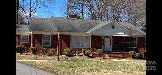 493 Burtonwood Drive, Gastonia, NC 28054