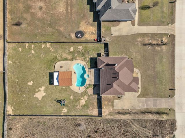 12118 Copper Circle, Lindale, TX 75706