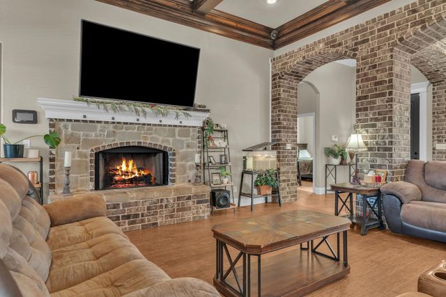 12118 Copper Circle, Lindale, TX 75706