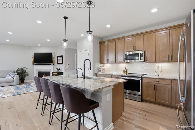 6111 Kingsley Court, Clarkston, MI 48346