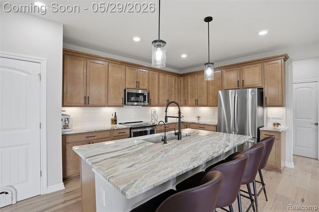6111 Kingsley Court, Clarkston, MI 48346