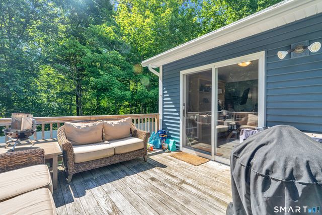 1455 Old Colchester Road, Montville, CT 06370