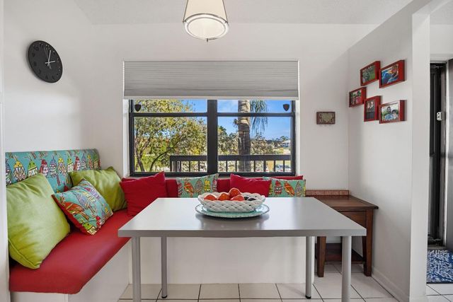 7673 Tahiti Lane 203, Lake Worth, FL 33467