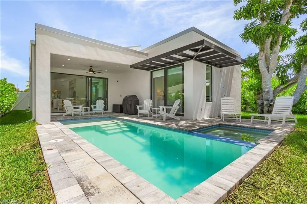 678 95th AVE N, NAPLES, FL 34108 — photo 3