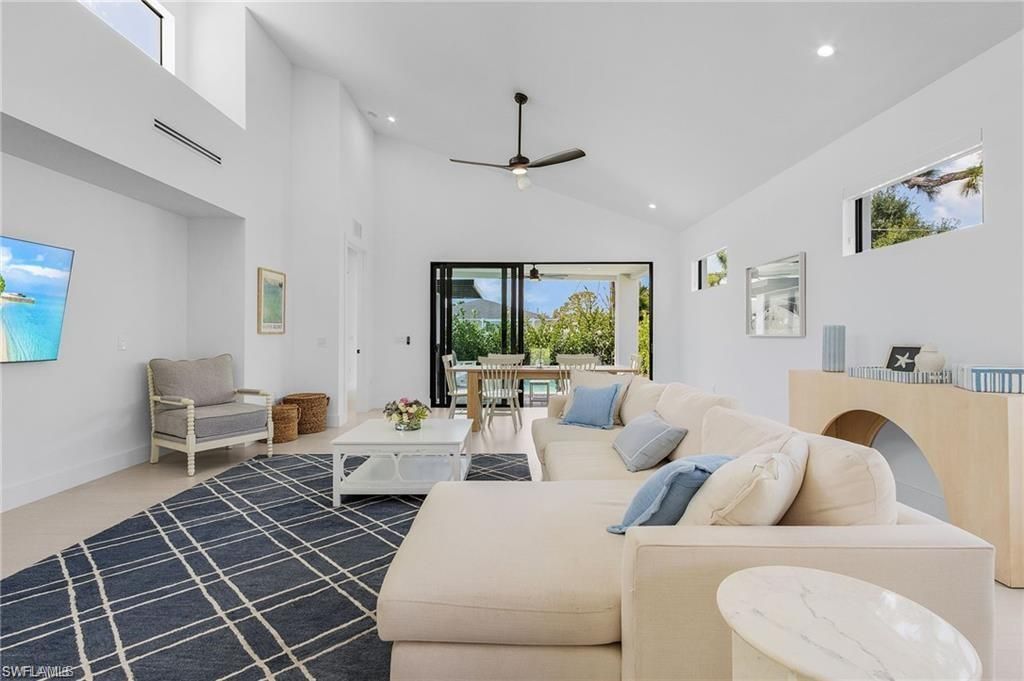 678 95th AVE N, NAPLES, FL 34108 — photo 5