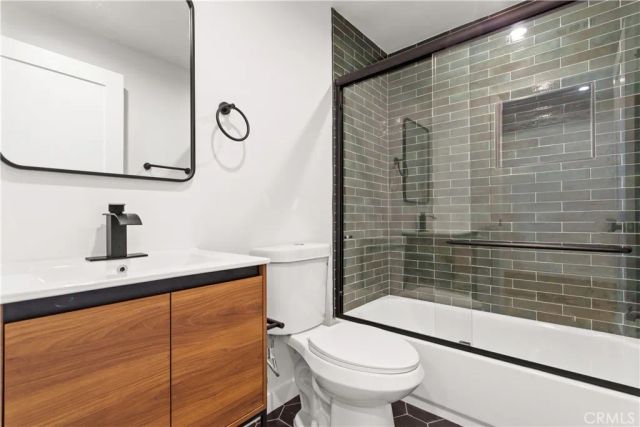 1631 S New Hampshire Avenue 1629.5, Los Angeles, CA 90006