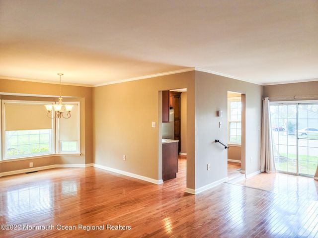 2D Aaron Burr Court, Monroe, NJ 08831