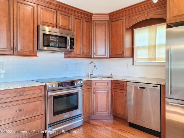 2D Aaron Burr Court, Monroe, NJ 08831