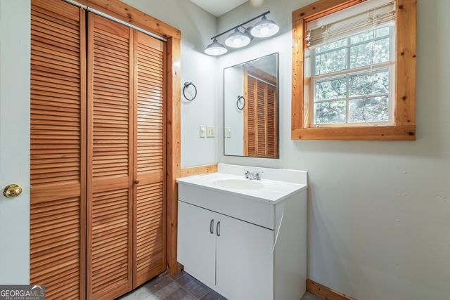 204 Fortenberry Creek Road, Blairsville, GA 30512