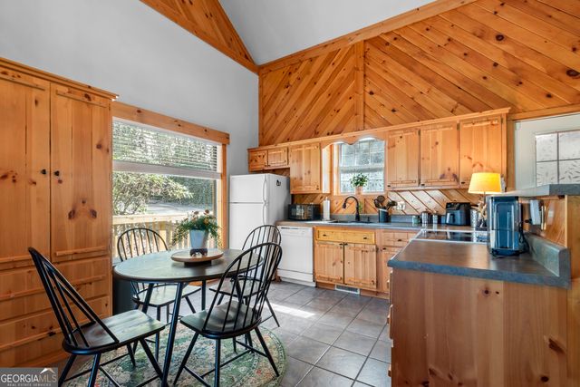 204 Fortenberry Creek Road, Blairsville, GA 30512