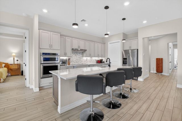 21956 Canadensis Circle 201, Boca Raton, FL 33428
