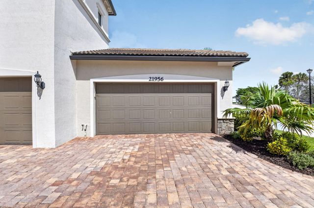21956 Canadensis Circle 201, Boca Raton, FL 33428