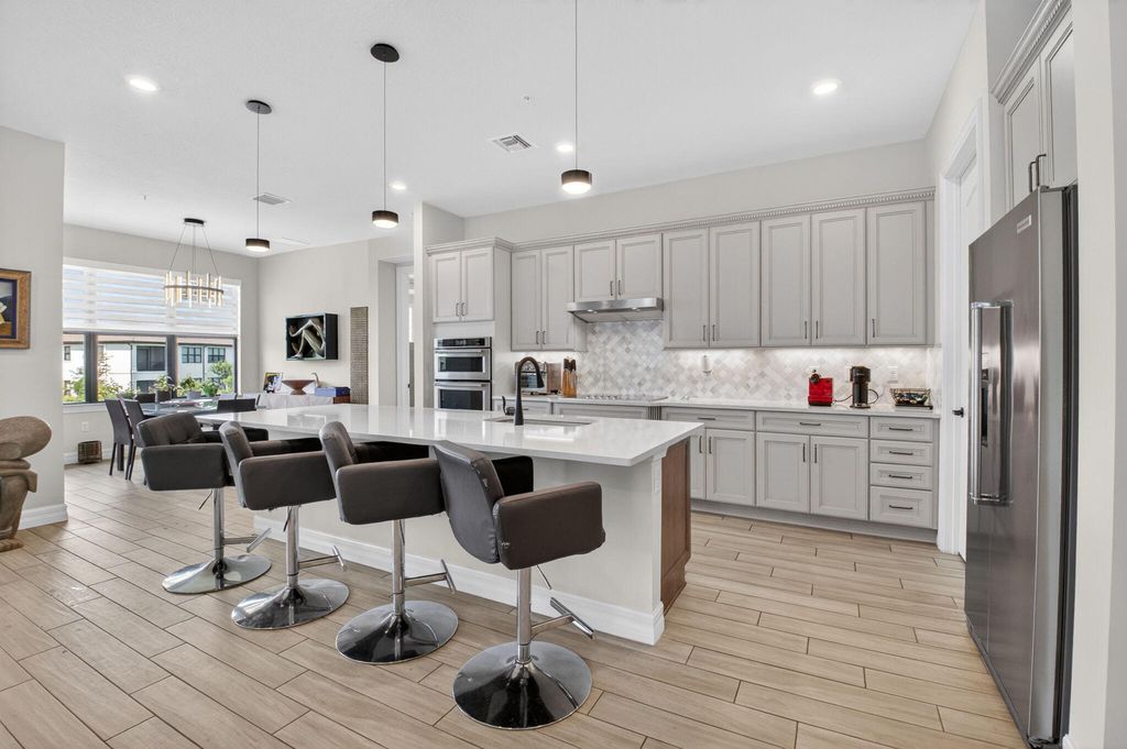 21956 Canadensis Circle 201, Boca Raton, FL 33428