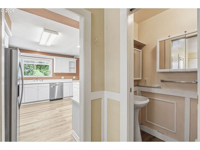 11805 Se 56TH Ave, Milwaukie, OR 97222