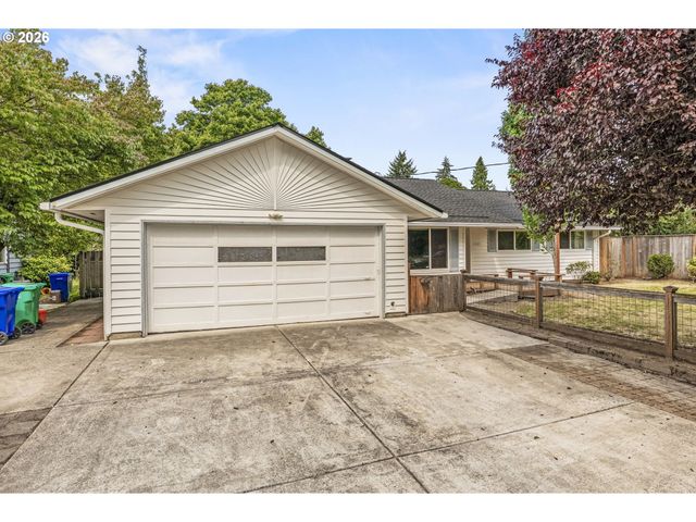 11805 Se 56TH Ave, Milwaukie, OR 97222