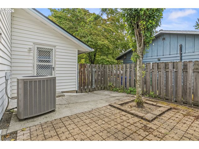 11805 Se 56TH Ave, Milwaukie, OR 97222
