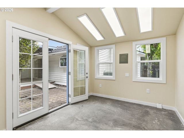 11805 Se 56TH Ave, Milwaukie, OR 97222