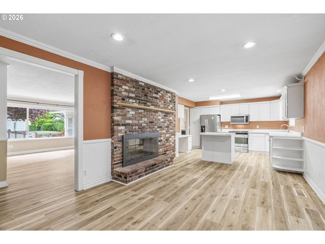11805 Se 56TH Ave, Milwaukie, OR 97222