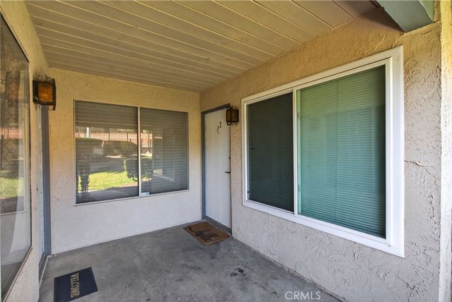 2891 Canyon Crest 32, Riverside, CA 92507