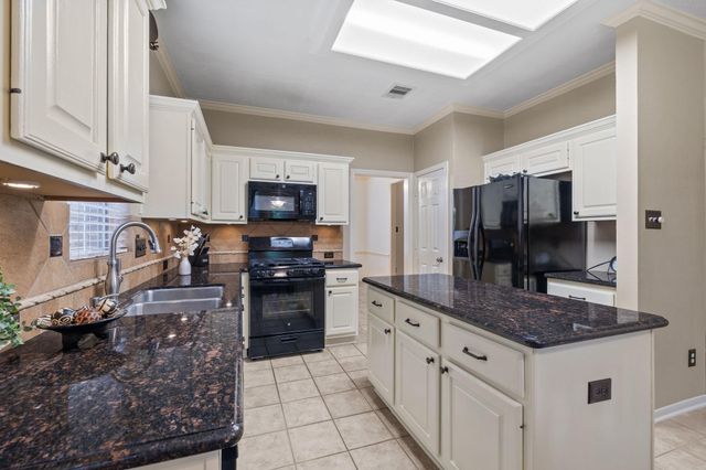 1734 Emerald Lake Court, Houston, TX 77062