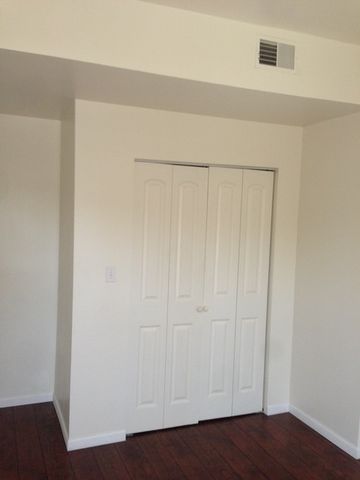3600 S Wood Street 3F, Chicago, IL 60609