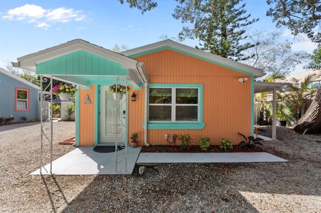 2394 EASY Street, Palm Beach Gardens, FL 33410