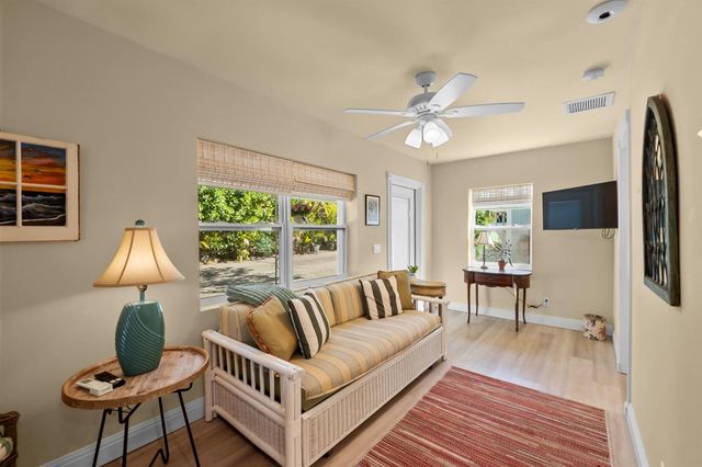 2394 EASY Street, Palm Beach Gardens, FL 33410