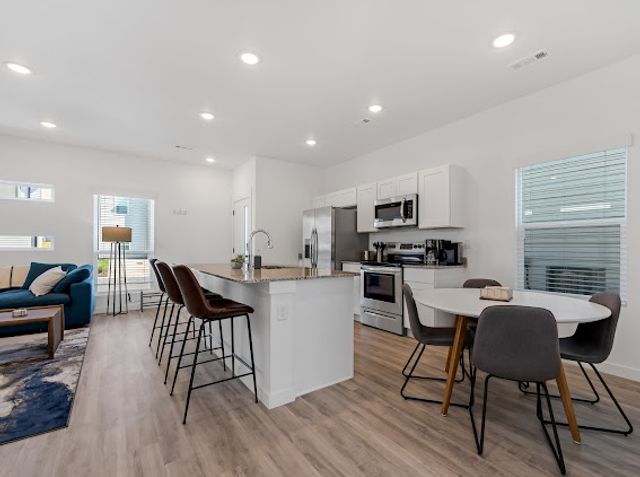 1051 Boardwalk Avenue, Bentonville, AR 72713
