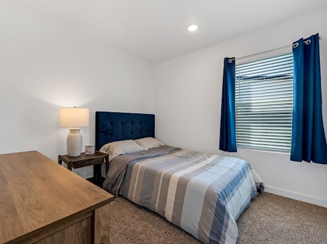 1051 Boardwalk Avenue, Bentonville, AR 72713