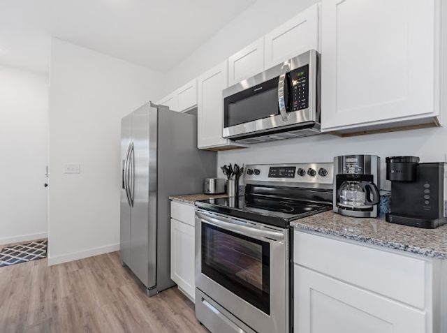 1051 Boardwalk Avenue, Bentonville, AR 72713