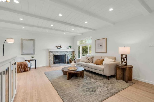 2164 La Mirada Drive, El Sobrante, CA 94803