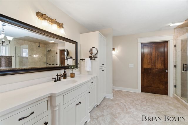 7389 Silver Ridge Drive, Rockford, MI 49341