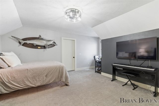 7389 Silver Ridge Drive, Rockford, MI 49341