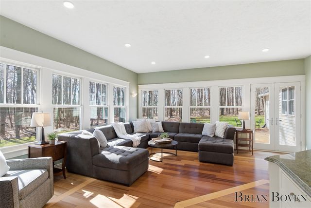 7389 Silver Ridge Drive, Rockford, MI 49341