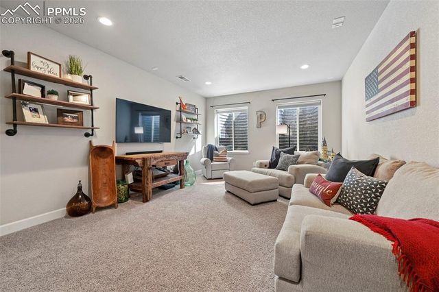 6820 Backcountry Loop, Colorado Springs, CO 80927