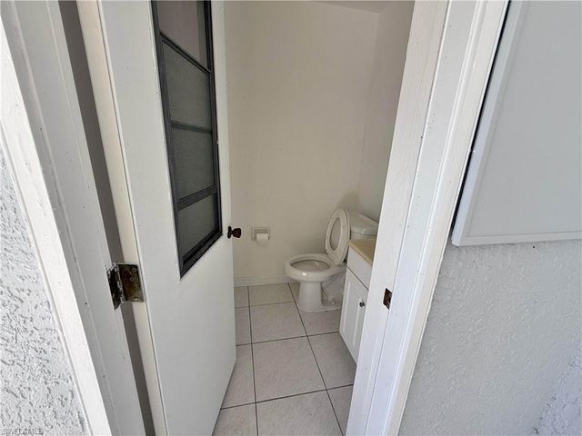 2124 Cornwallis PKWY, Cape Coral, FL 33904