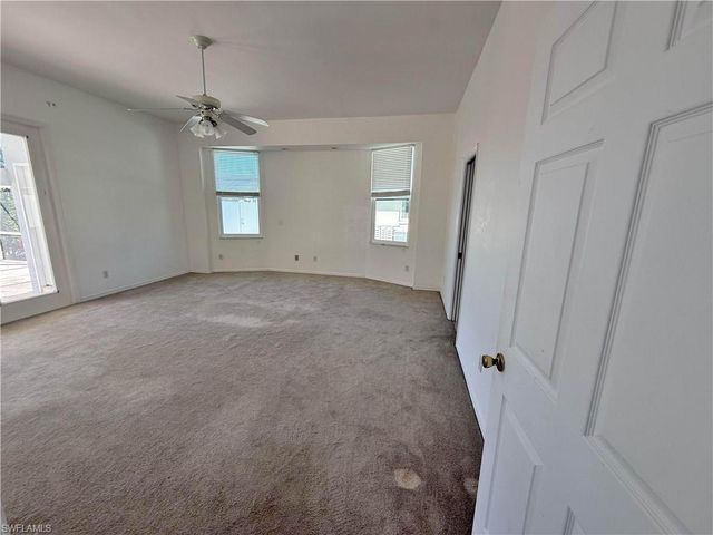 2124 Cornwallis PKWY, Cape Coral, FL 33904