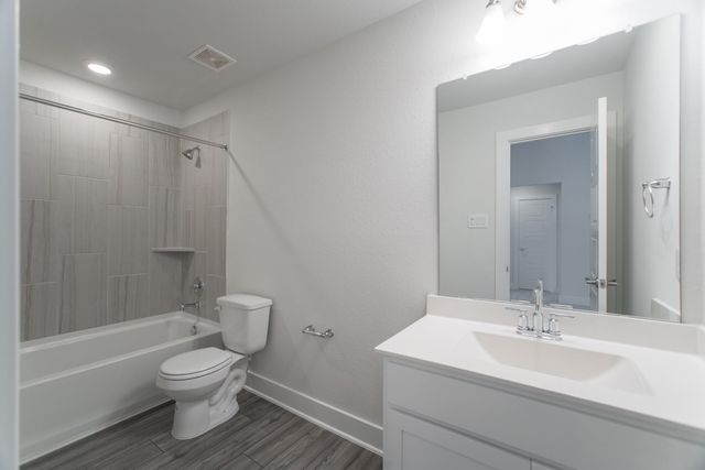 10663 Whitejacket, Conroe, TX 77385