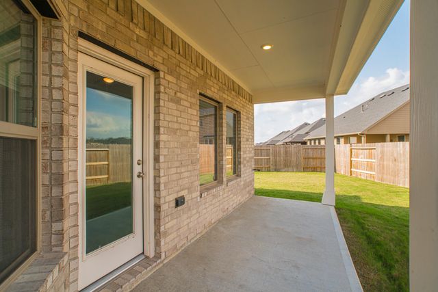 10663 Whitejacket, Conroe, TX 77385