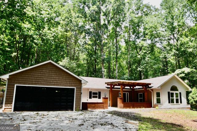 257 Lake Place Drive, Lavonia, GA 30553