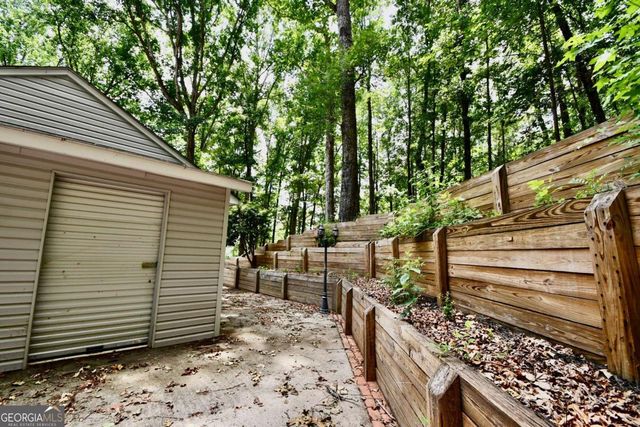 257 Lake Place Drive, Lavonia, GA 30553