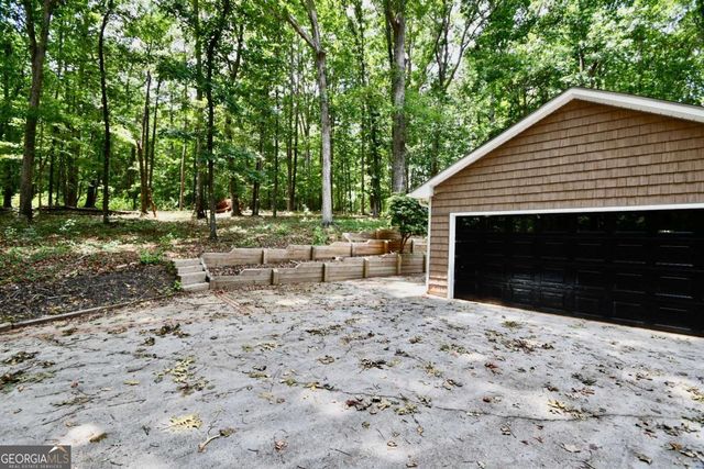 257 Lake Place Drive, Lavonia, GA 30553