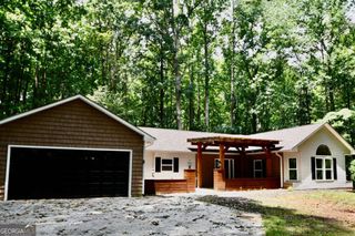 257 Lake Place Drive, Lavonia, GA 30553
