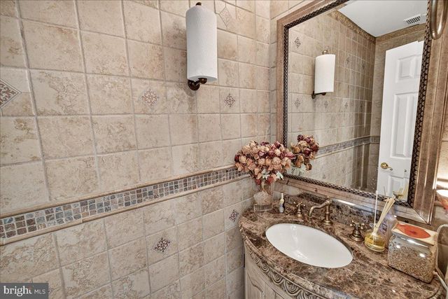 112 TOLL HOUSE CT, Frederick, MD 21702