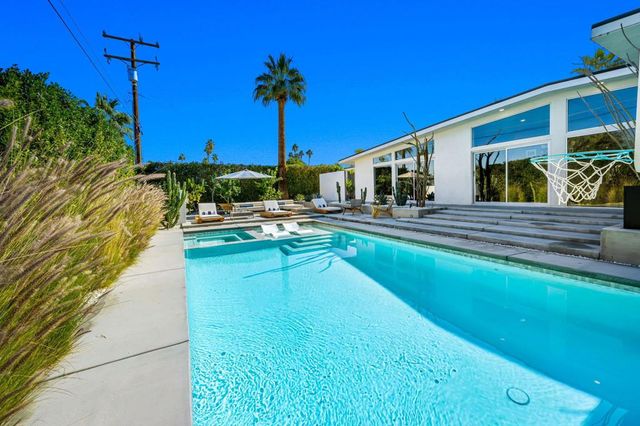 73286 Goldflower Street, Palm Desert, CA 92260